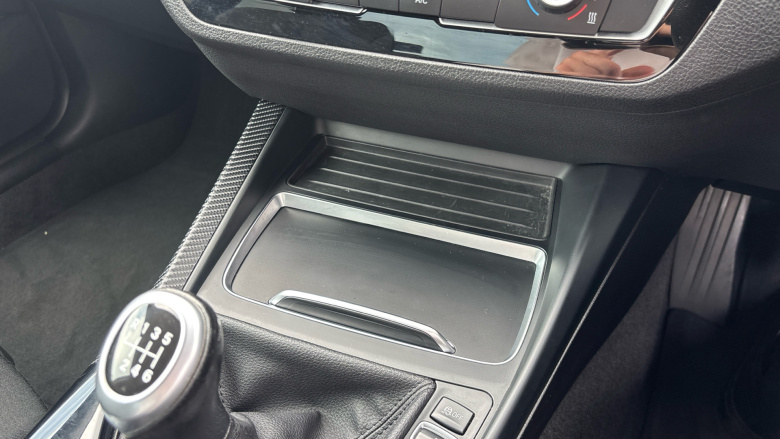 BMW 2 Series 218i Sport 2dr [Nav] Petrol Coupe
